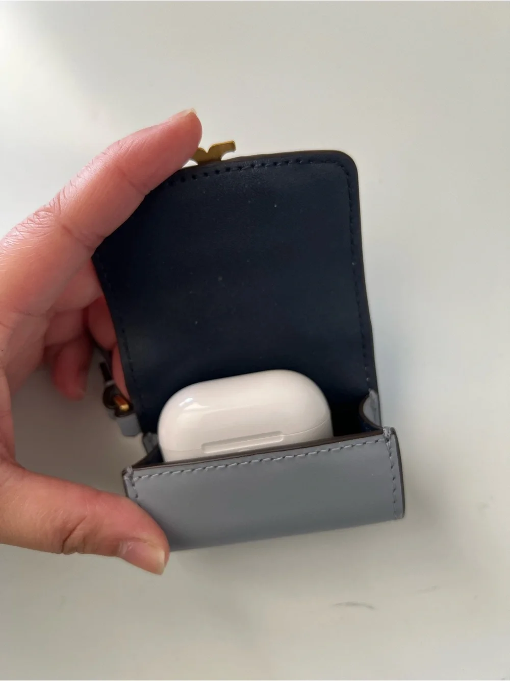 Tory burch Blue Eleanor Airpods Case
